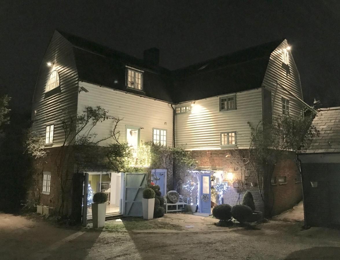 Castle Mill Bed And Breakfast Dorking Exterior photo